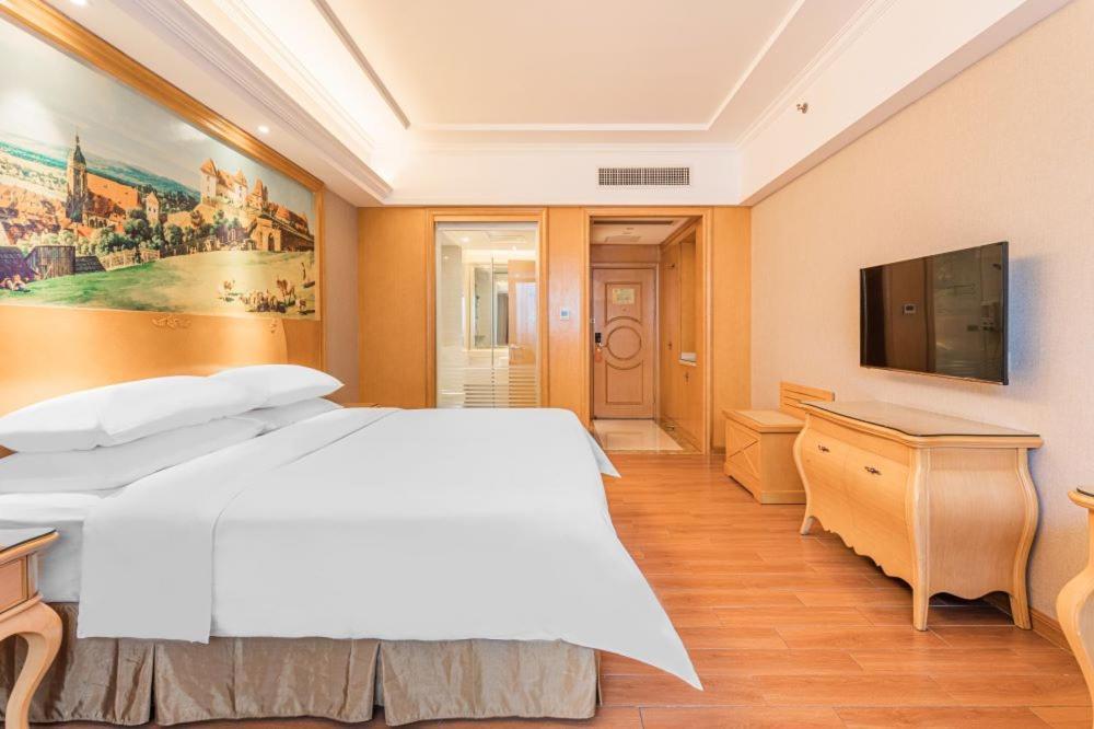 Vienna Hotel Foshan Airport Eksteriør billede
