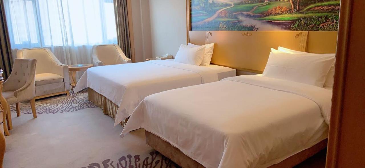 Vienna Hotel Foshan Airport Eksteriør billede