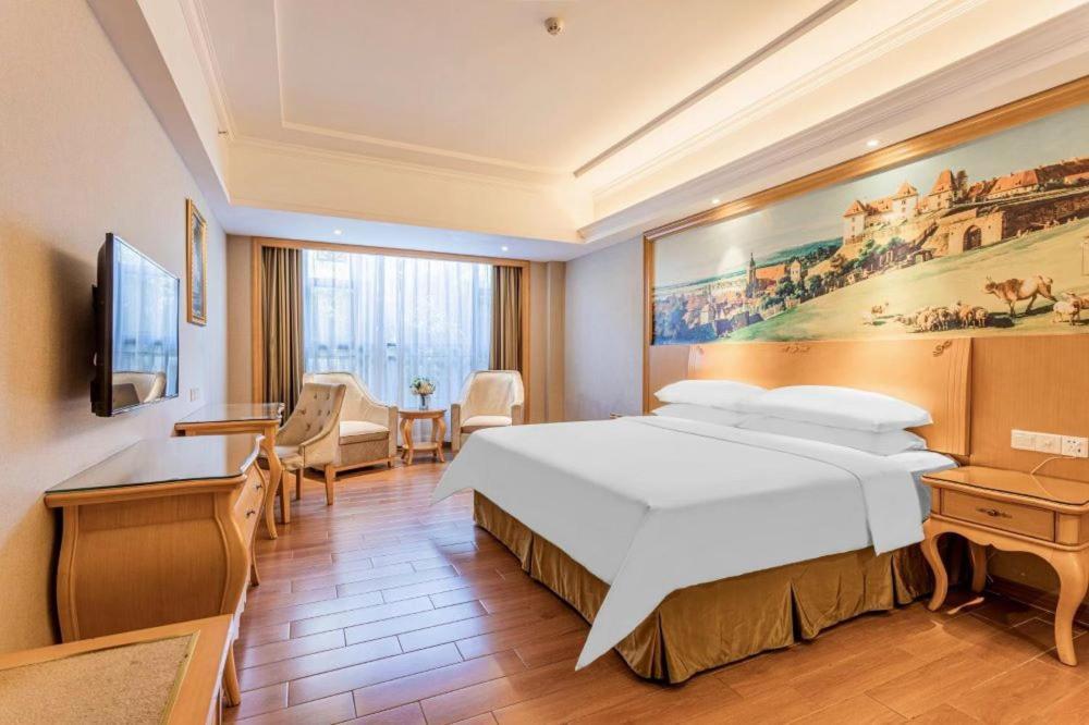 Vienna Hotel Foshan Airport Eksteriør billede